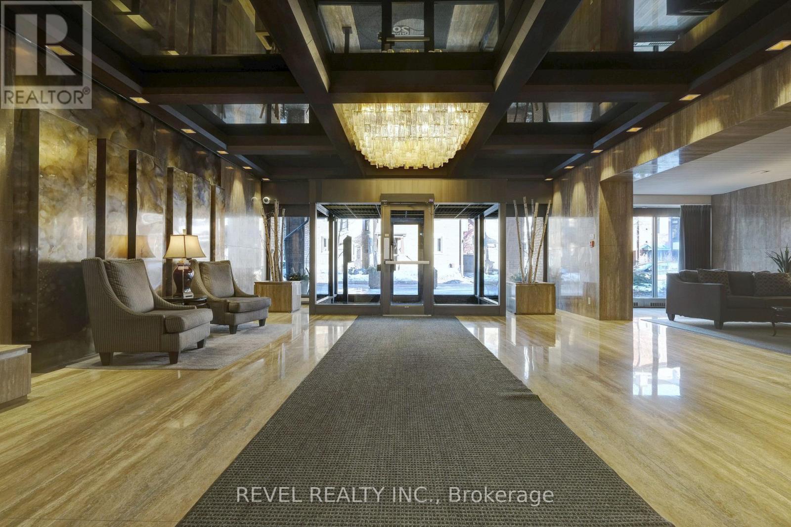 1403 - 20 THE DRIVEWAY DRIVE