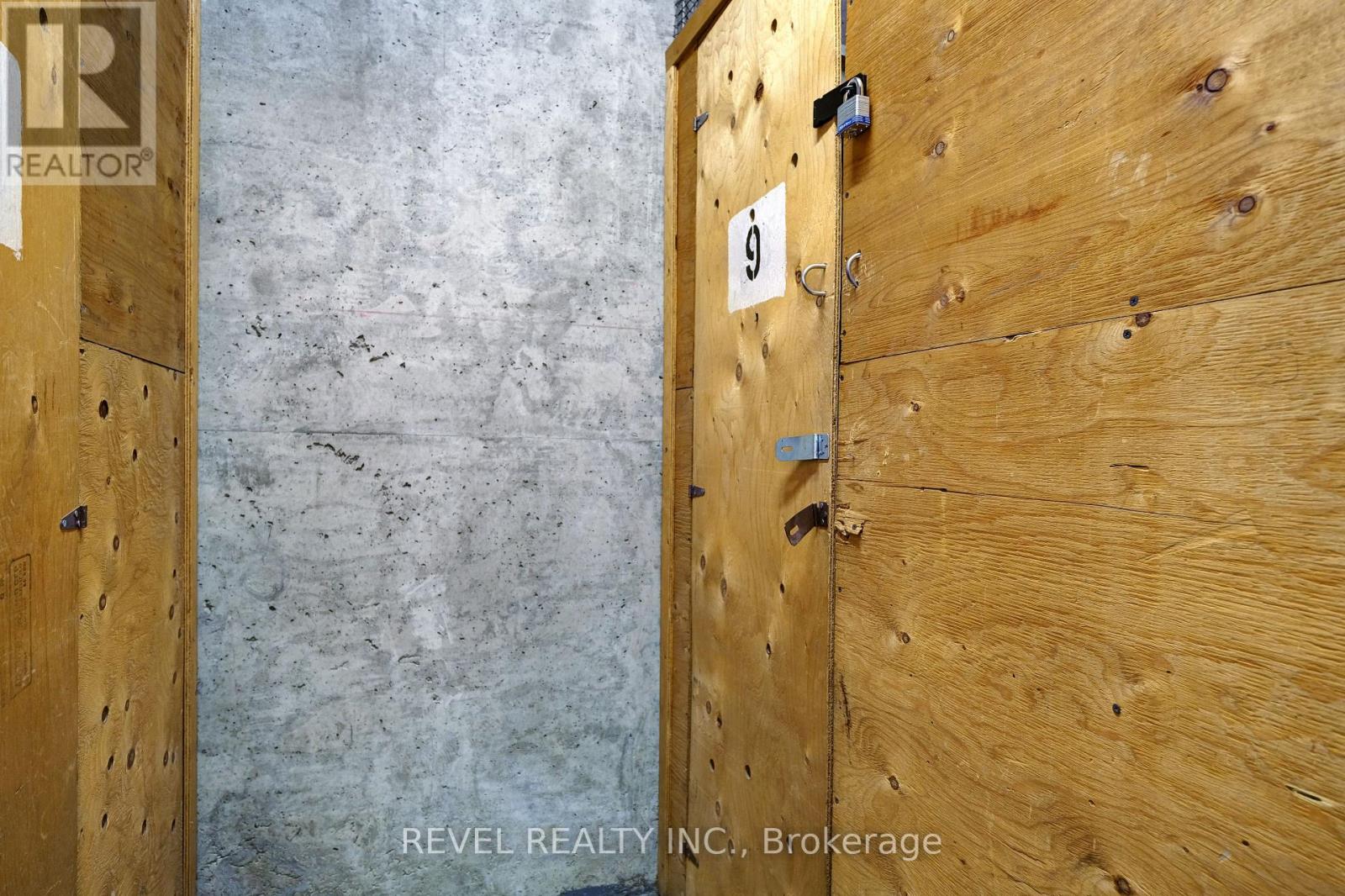 1403 - 20 THE DRIVEWAY DRIVE