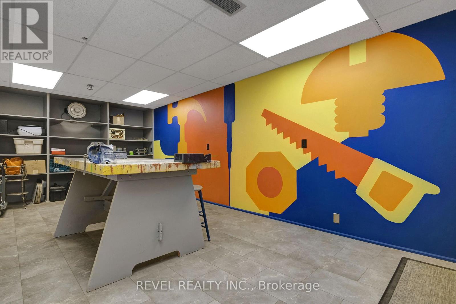 1403 - 20 THE DRIVEWAY DRIVE