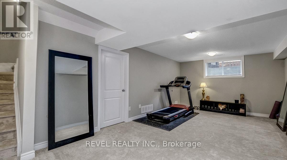 265 KIMPTON DRIVE