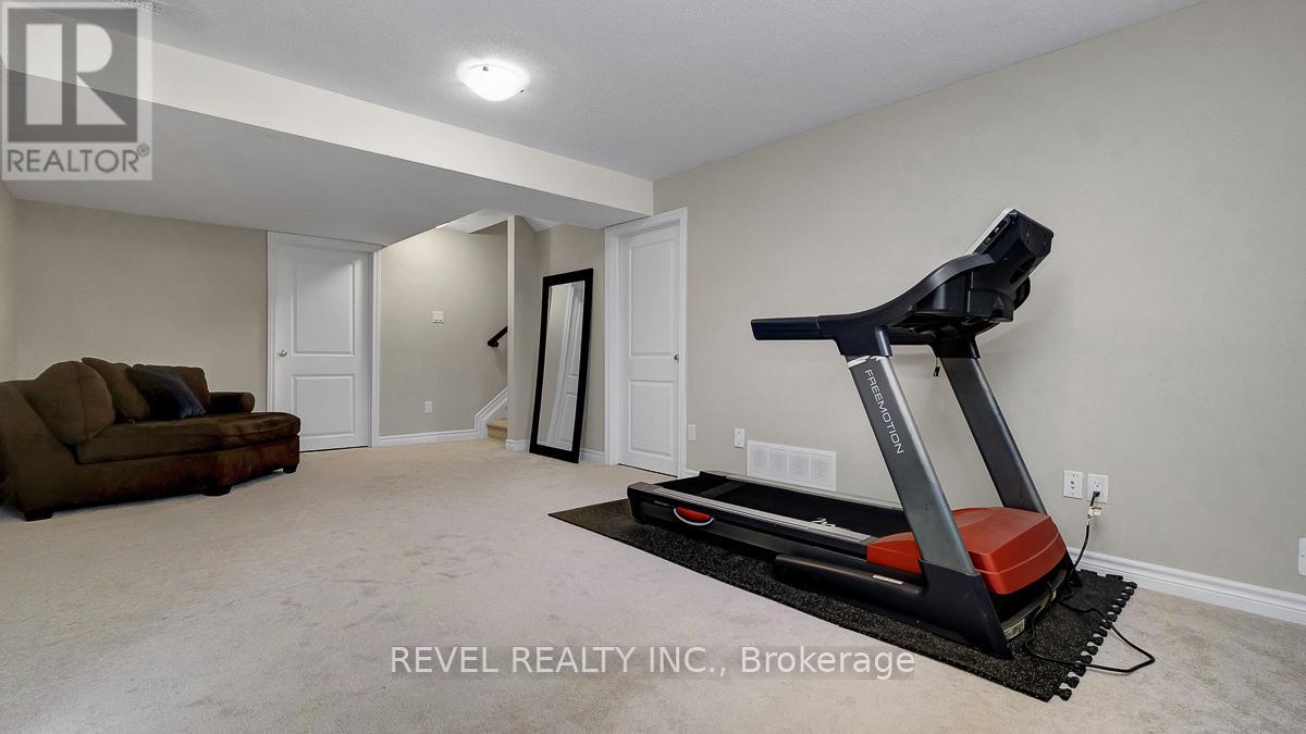 265 KIMPTON DRIVE