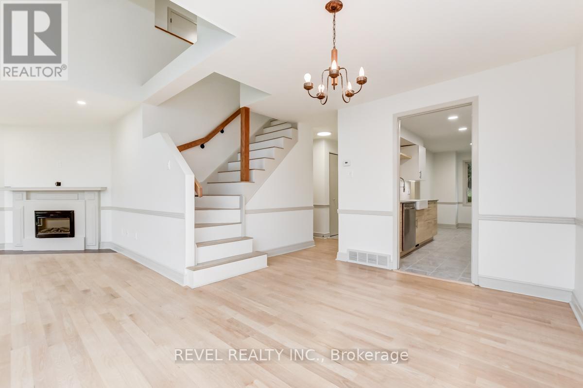 5 SANDHURST COURT