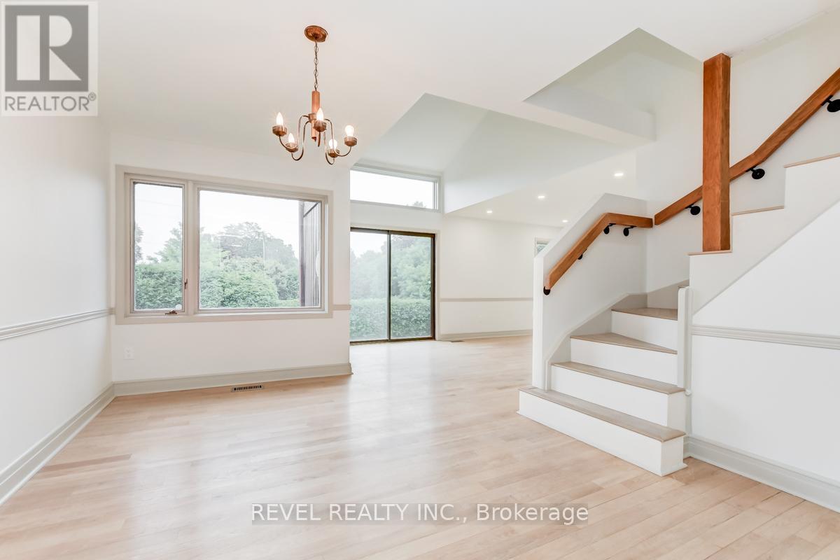 5 SANDHURST COURT