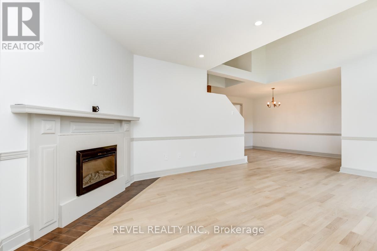 5 SANDHURST COURT