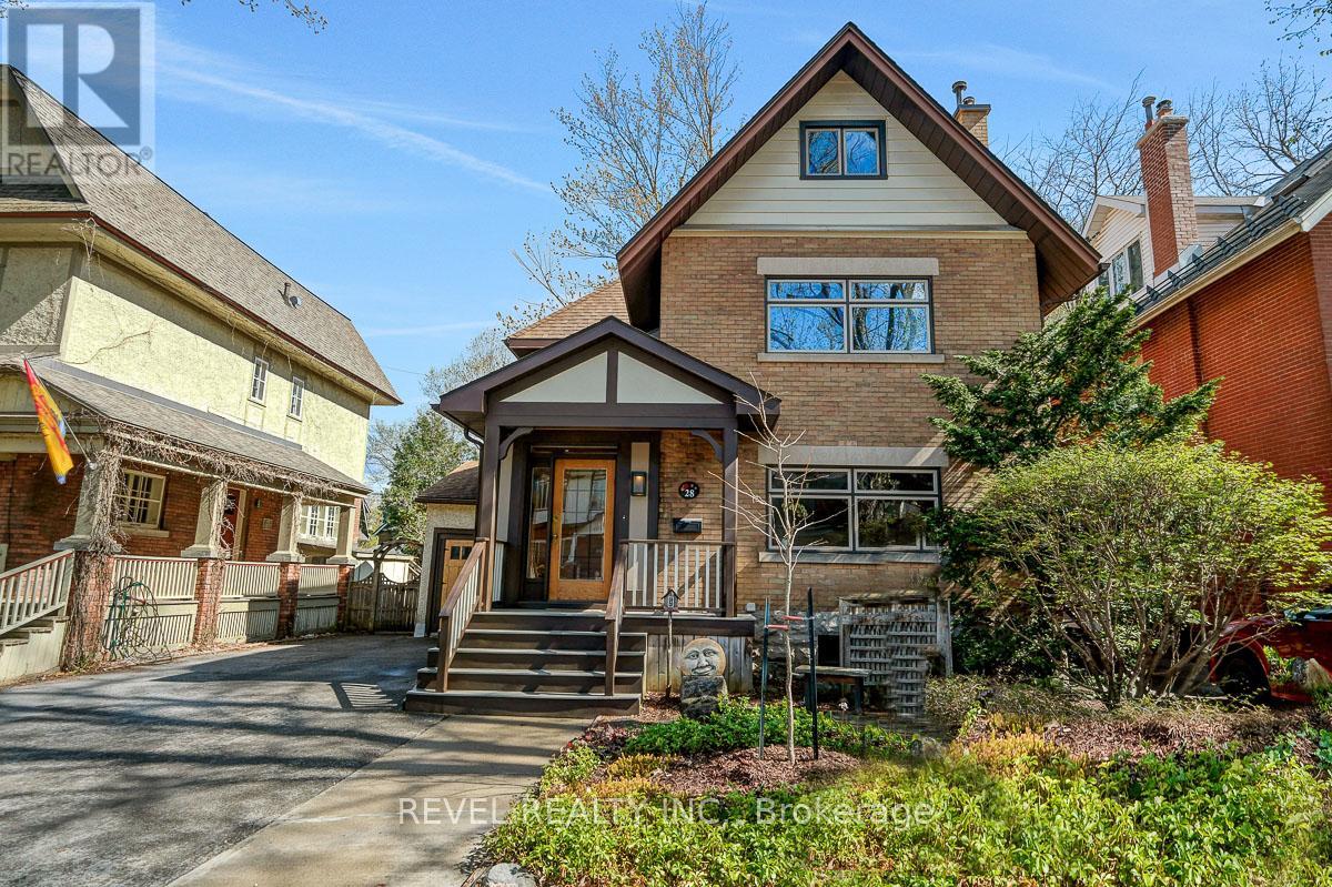 28 BROADWAY AVENUE