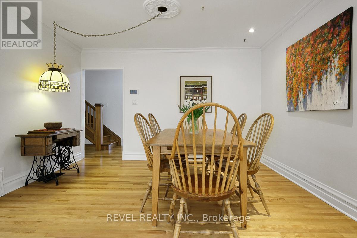 28 BROADWAY AVENUE