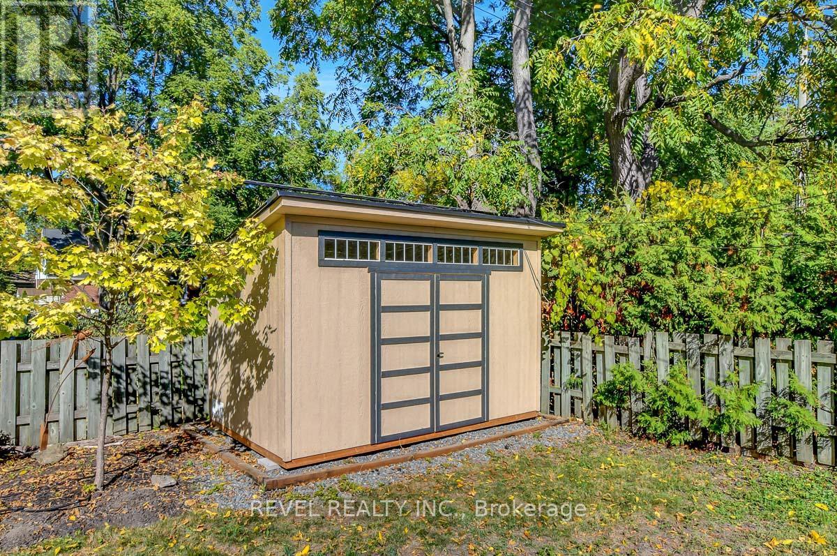 353 MOUNTBATTEN AVENUE