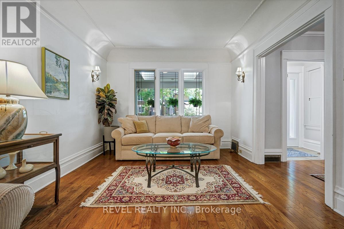 381 THIRD AVENUE