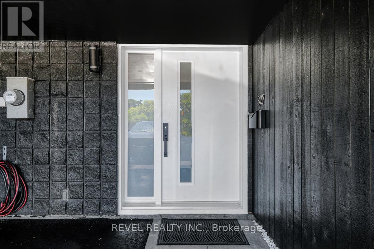 327 ST ANDREW STREET