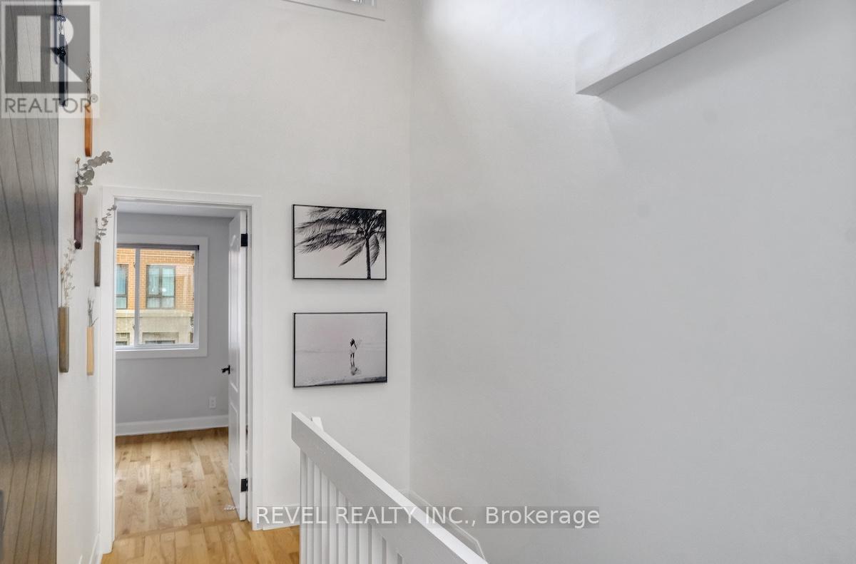 327 ST ANDREW STREET