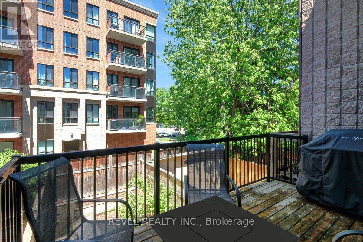 327 ST ANDREW STREET