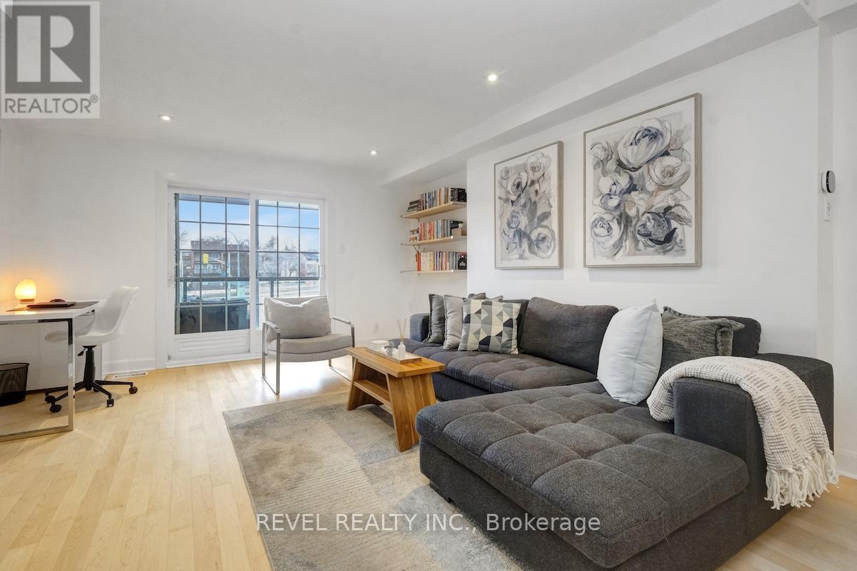 327 ST ANDREW STREET