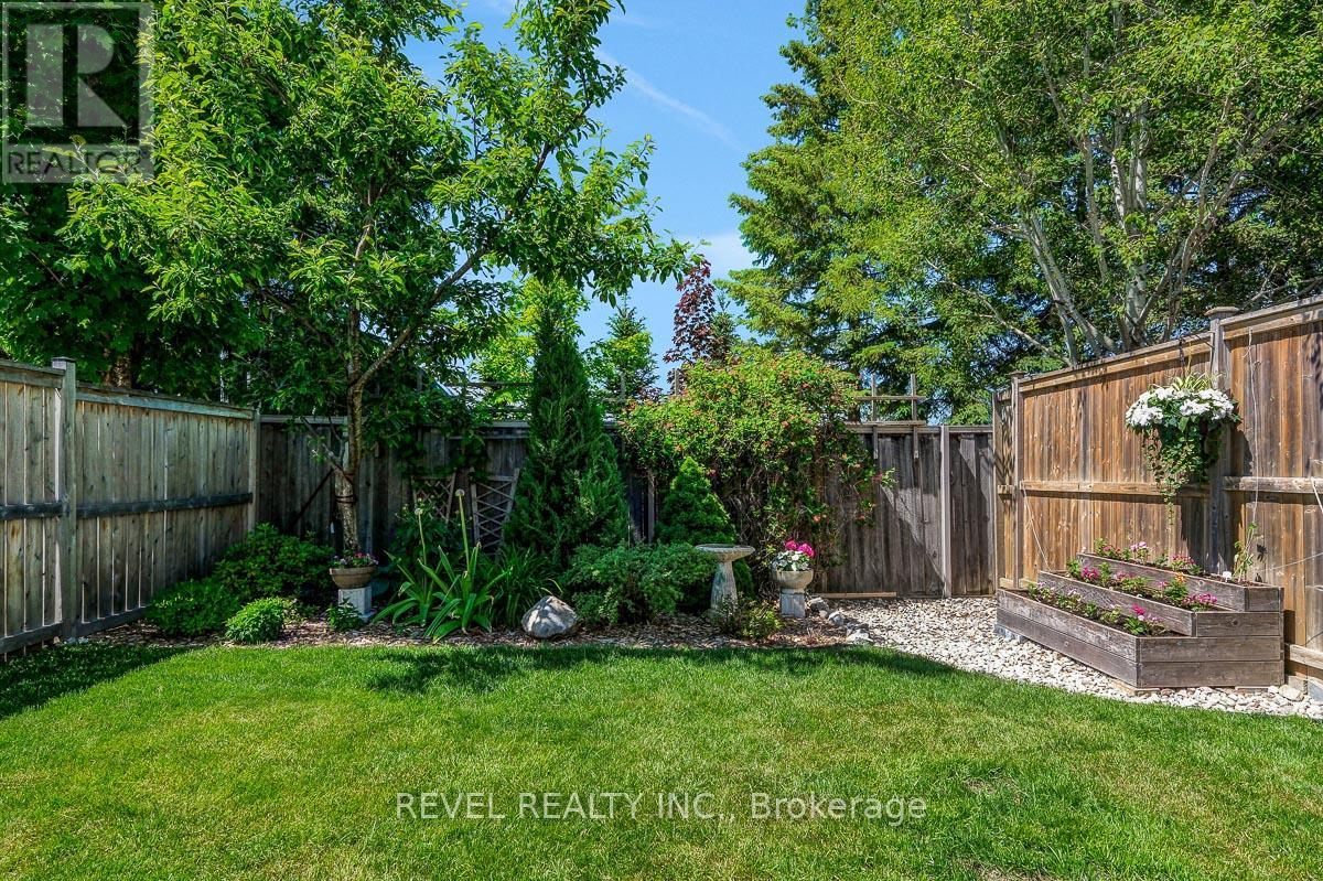 723 WHITE ALDER AVENUE