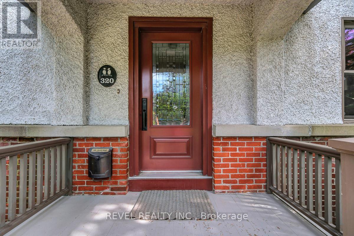 320 CLEMOW AVENUE