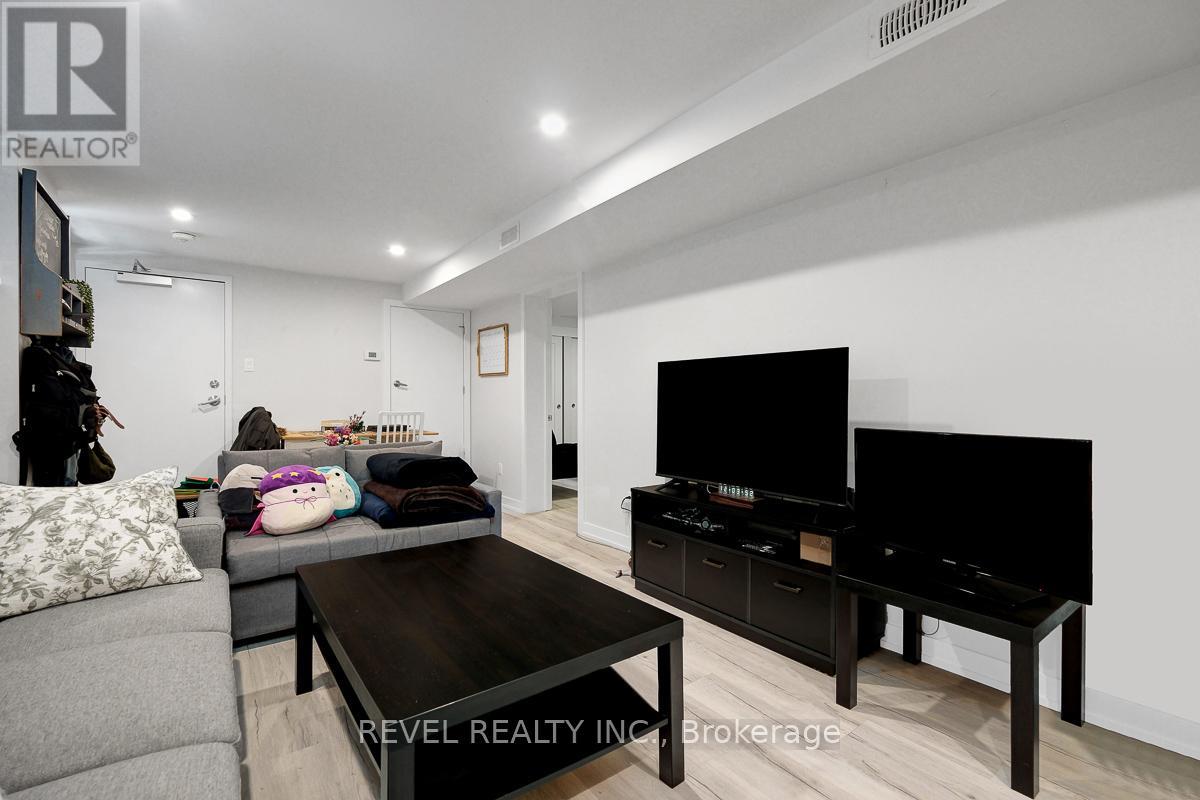 63 FINDLAY AVENUE