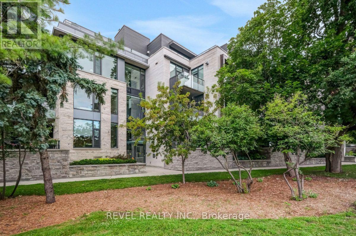 103 - 372 QUEEN ELIZABETH DRIVE