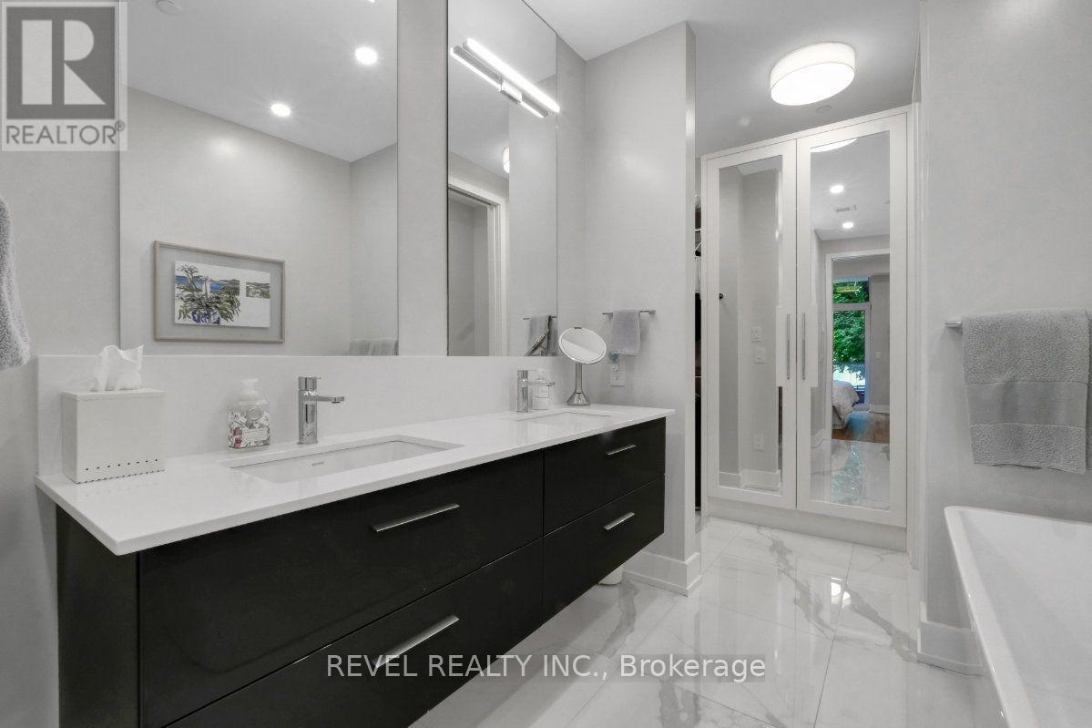 103 - 372 QUEEN ELIZABETH DRIVE