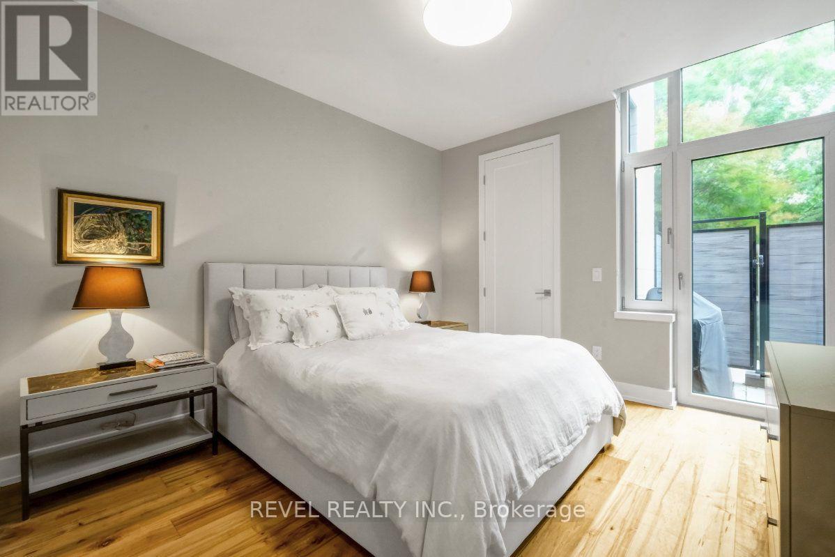 103 - 372 QUEEN ELIZABETH DRIVE