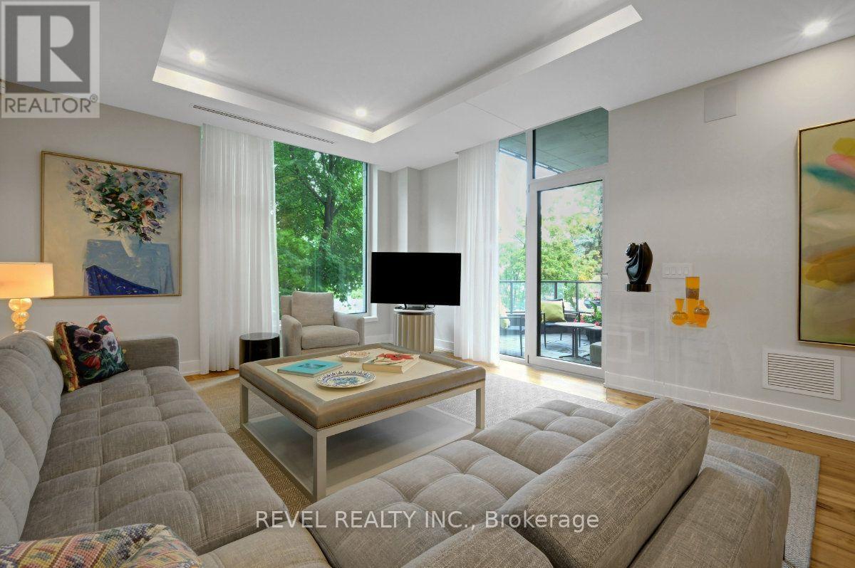103 - 372 QUEEN ELIZABETH DRIVE