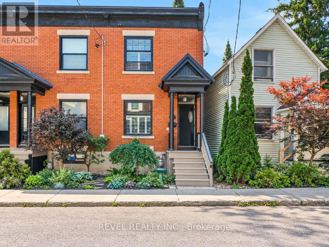 46 Newton Street Ottawa Ontario Ca K1s2s7 30398900