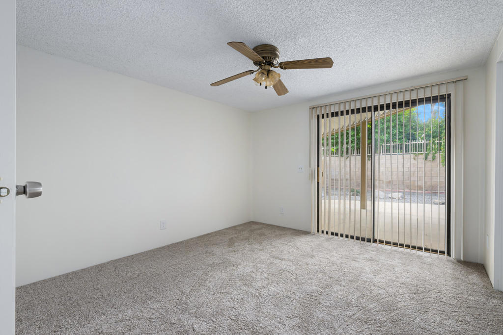 81641 Avenue 48 Street 76