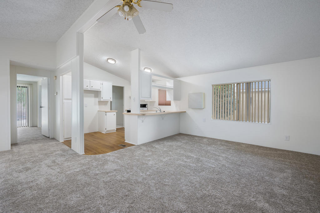 81641 Avenue 48 Street 76