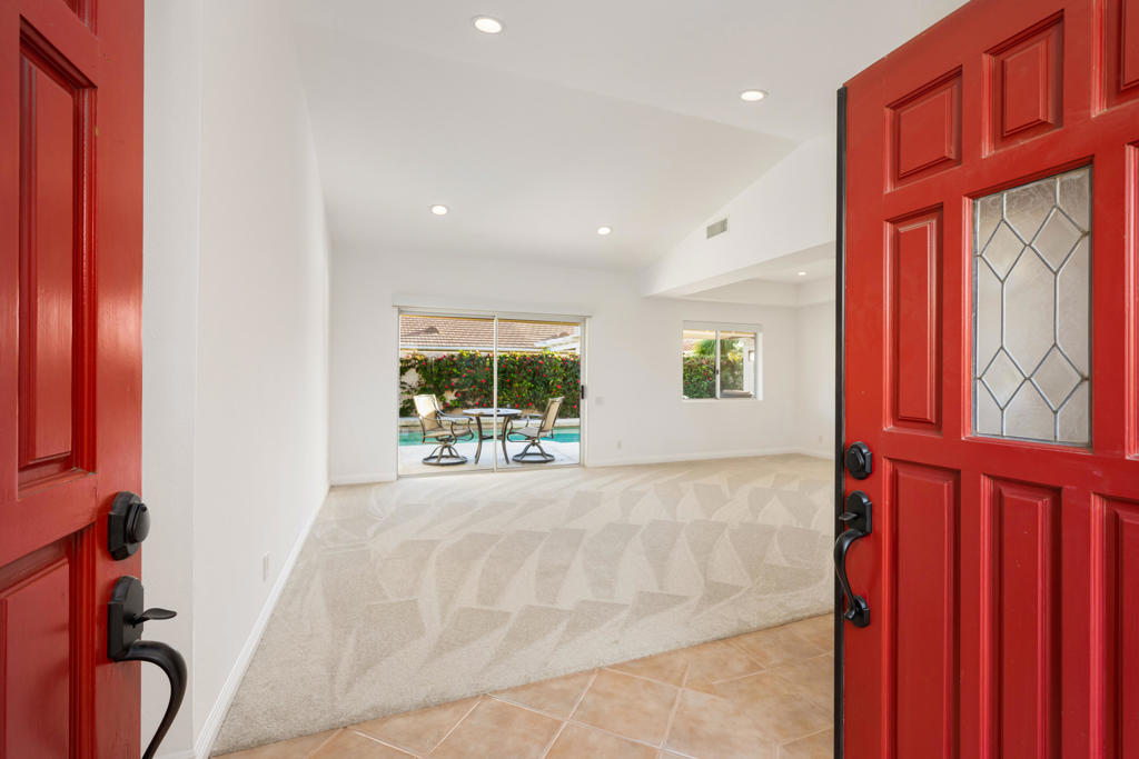 75451 La Cresta Drive