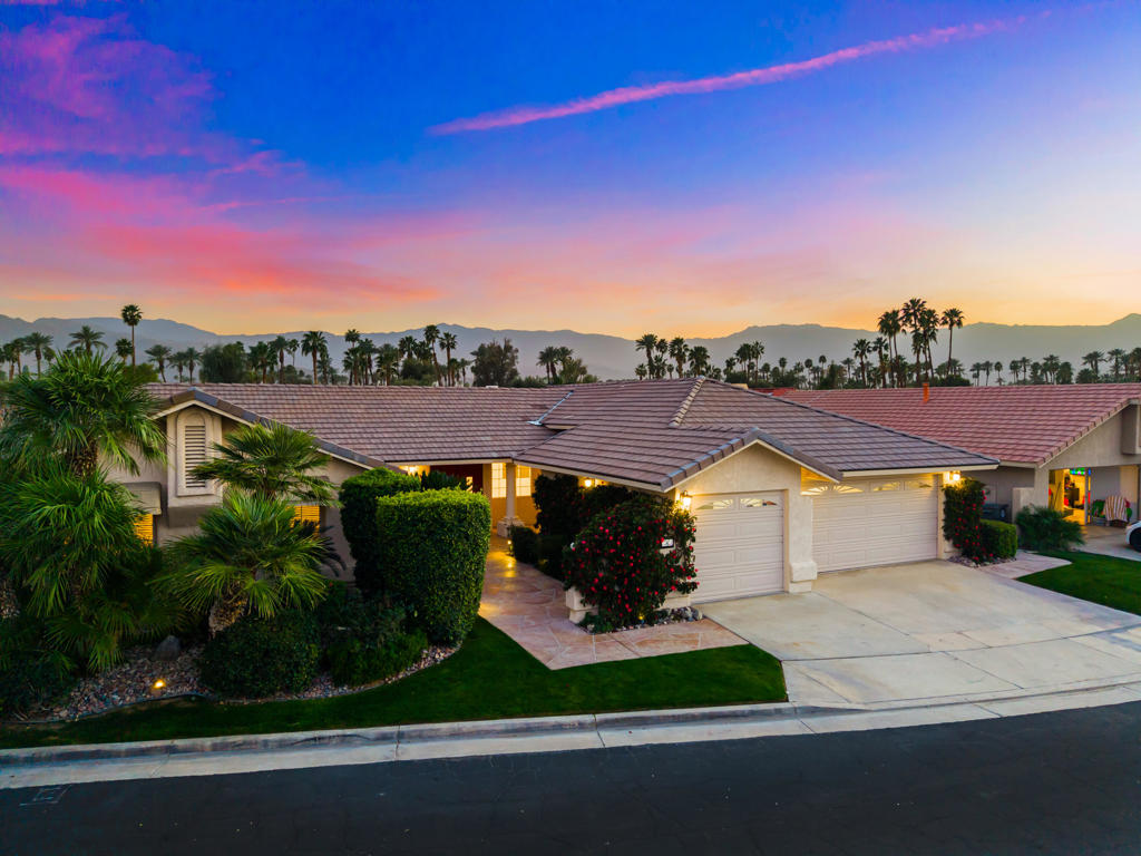 75451 La Cresta Drive