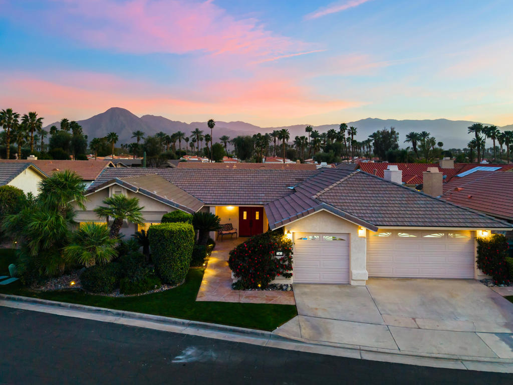 75451 La Cresta Drive