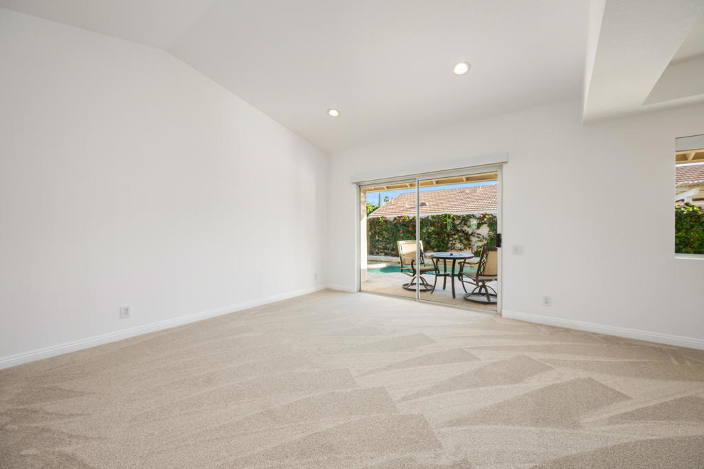 75451 La Cresta Drive