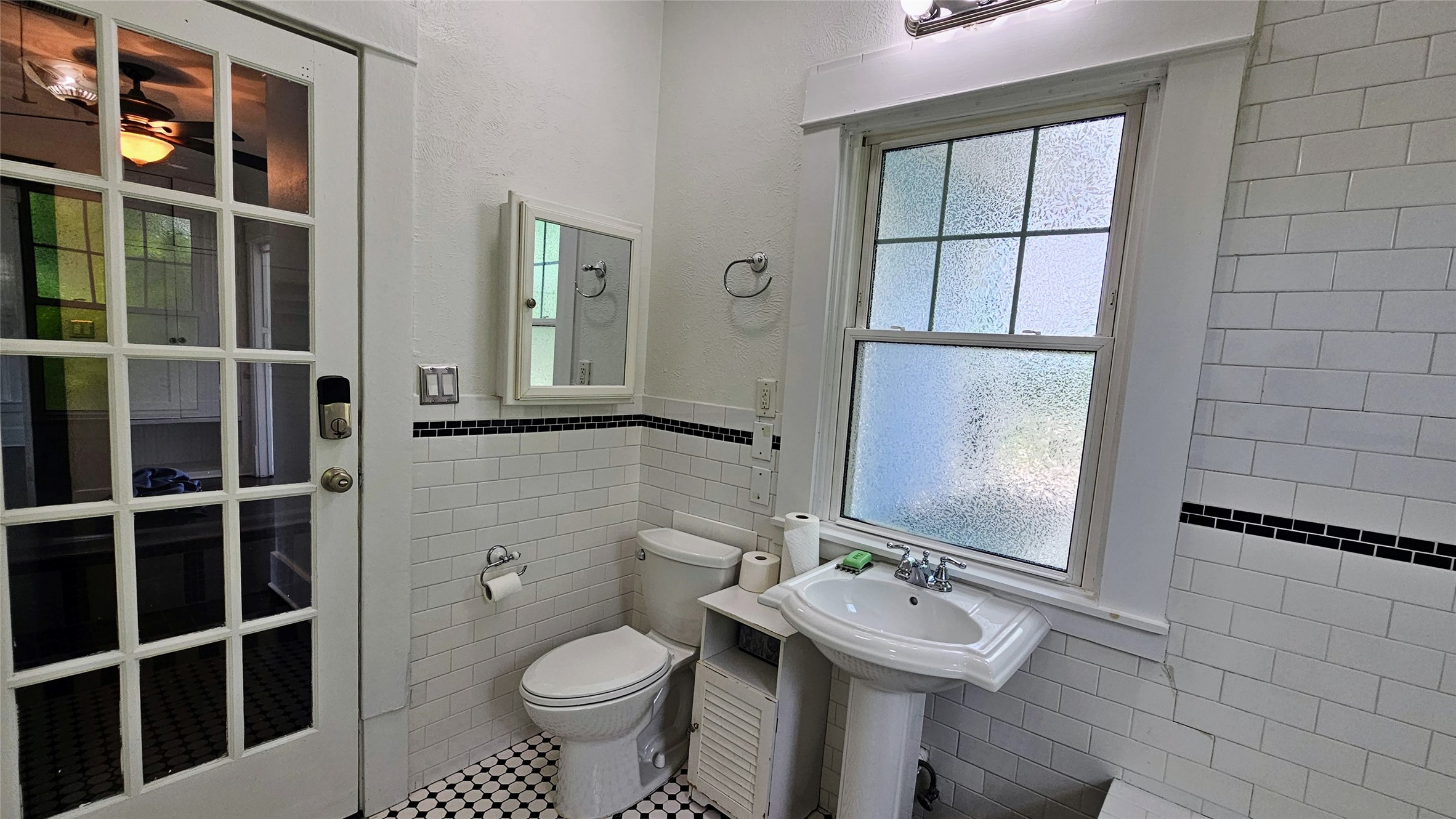 5126 Columbia Avenue