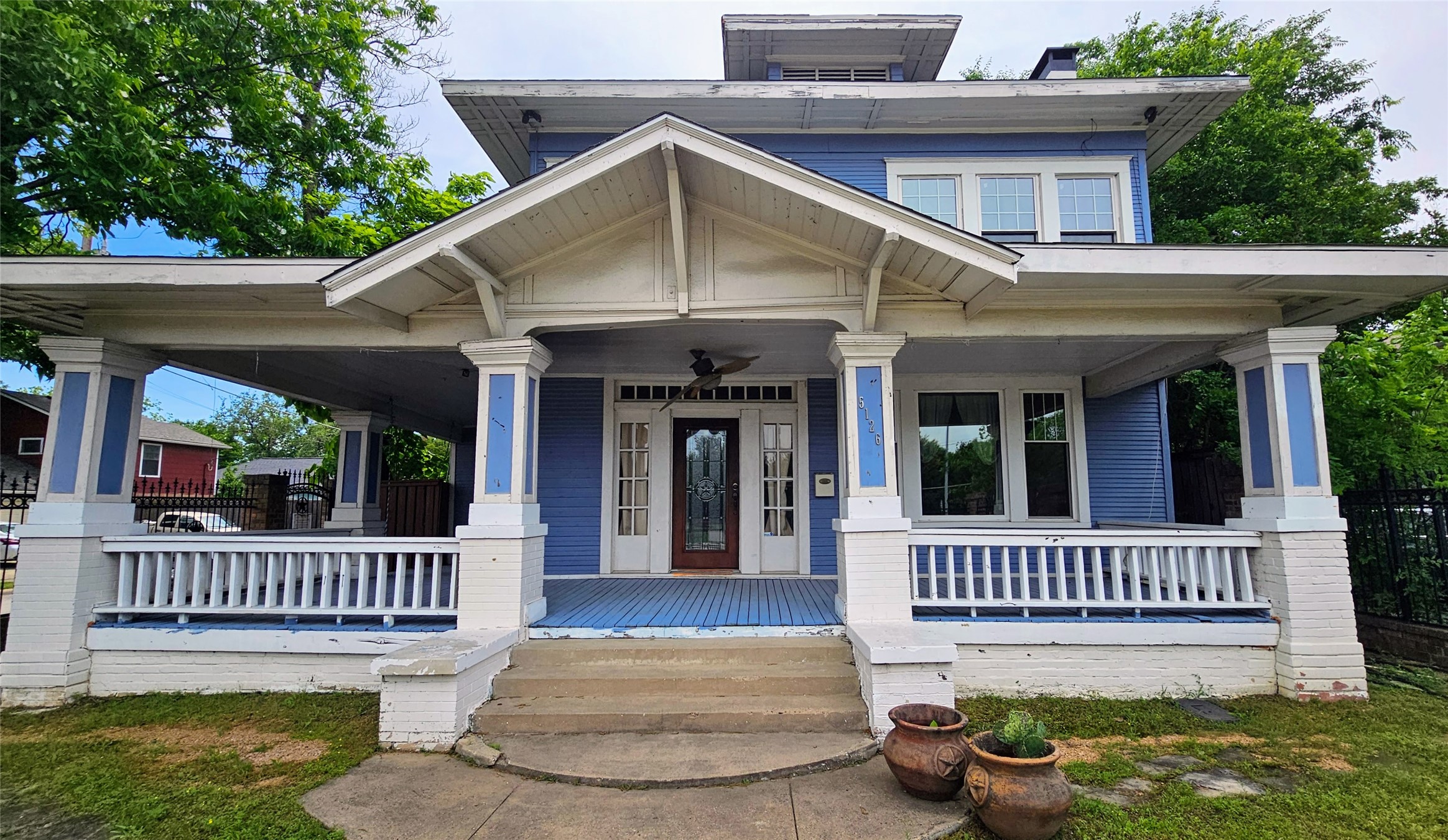 5126 Columbia Avenue