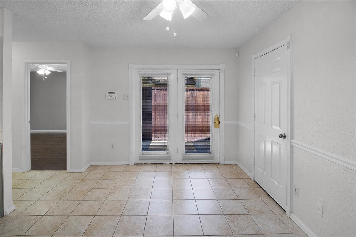 1903 Wyndemere Lane