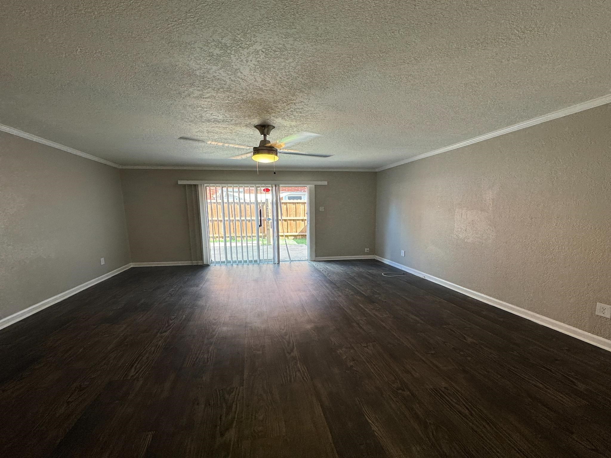 4335 Cedar Springs Road 116