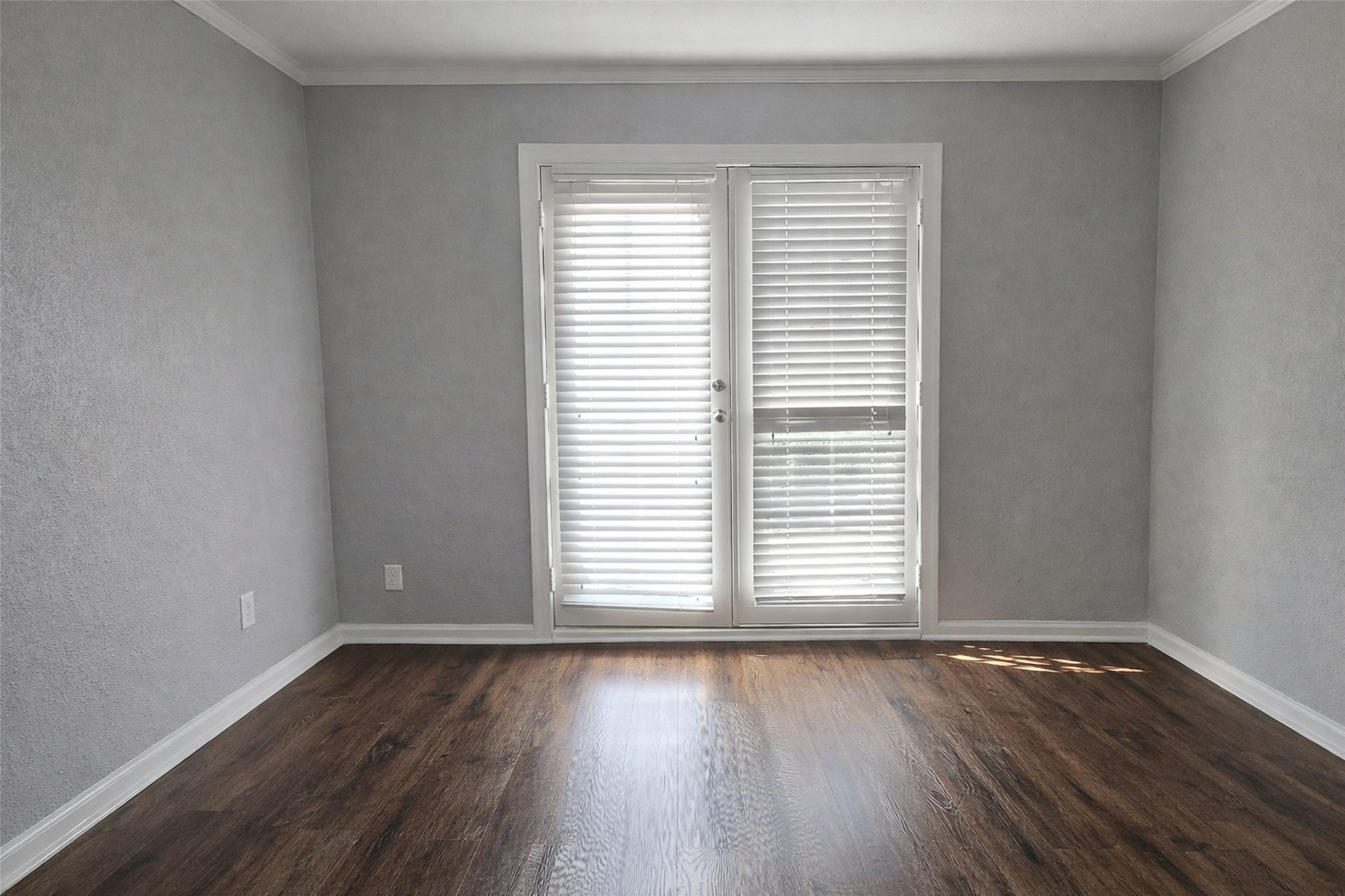 4335 Cedar Springs Road 204