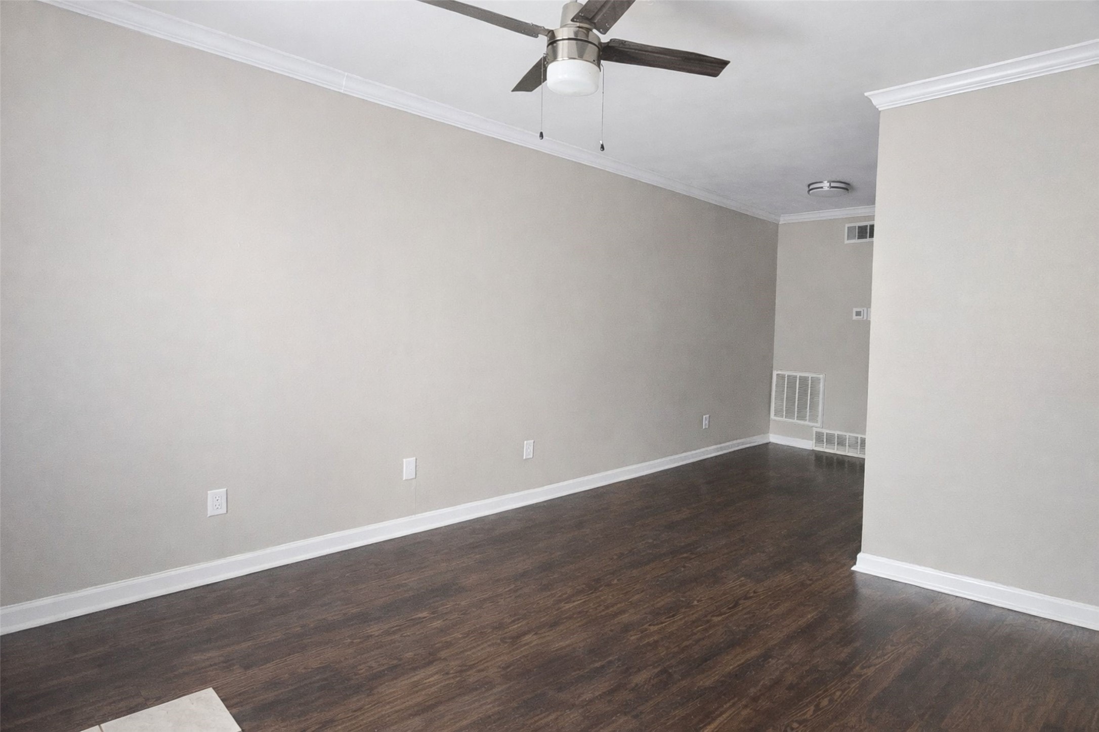 4335 Cedar Springs Road 204