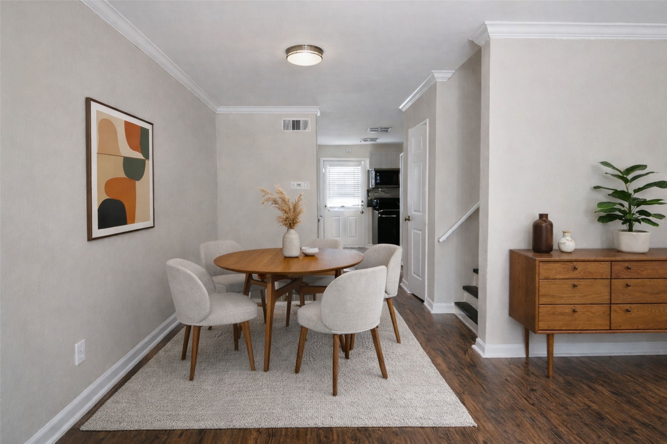 4335 Cedar Springs Road 204