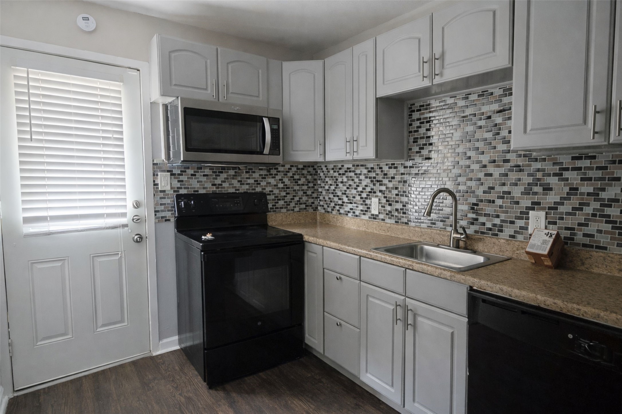 4335 Cedar Springs Road 204