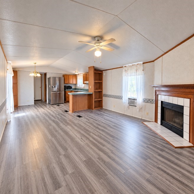 1480 Travis Lane