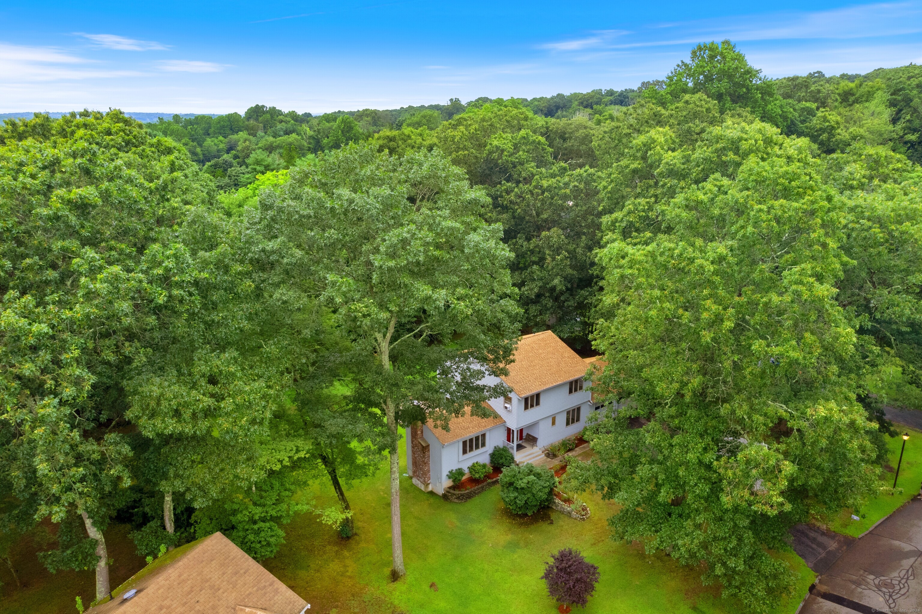 10 Beacon Hill Drive