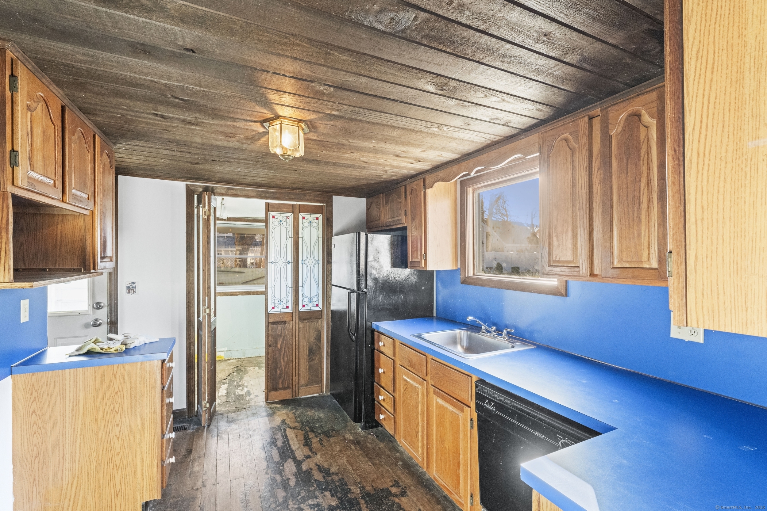 18 Billow Road