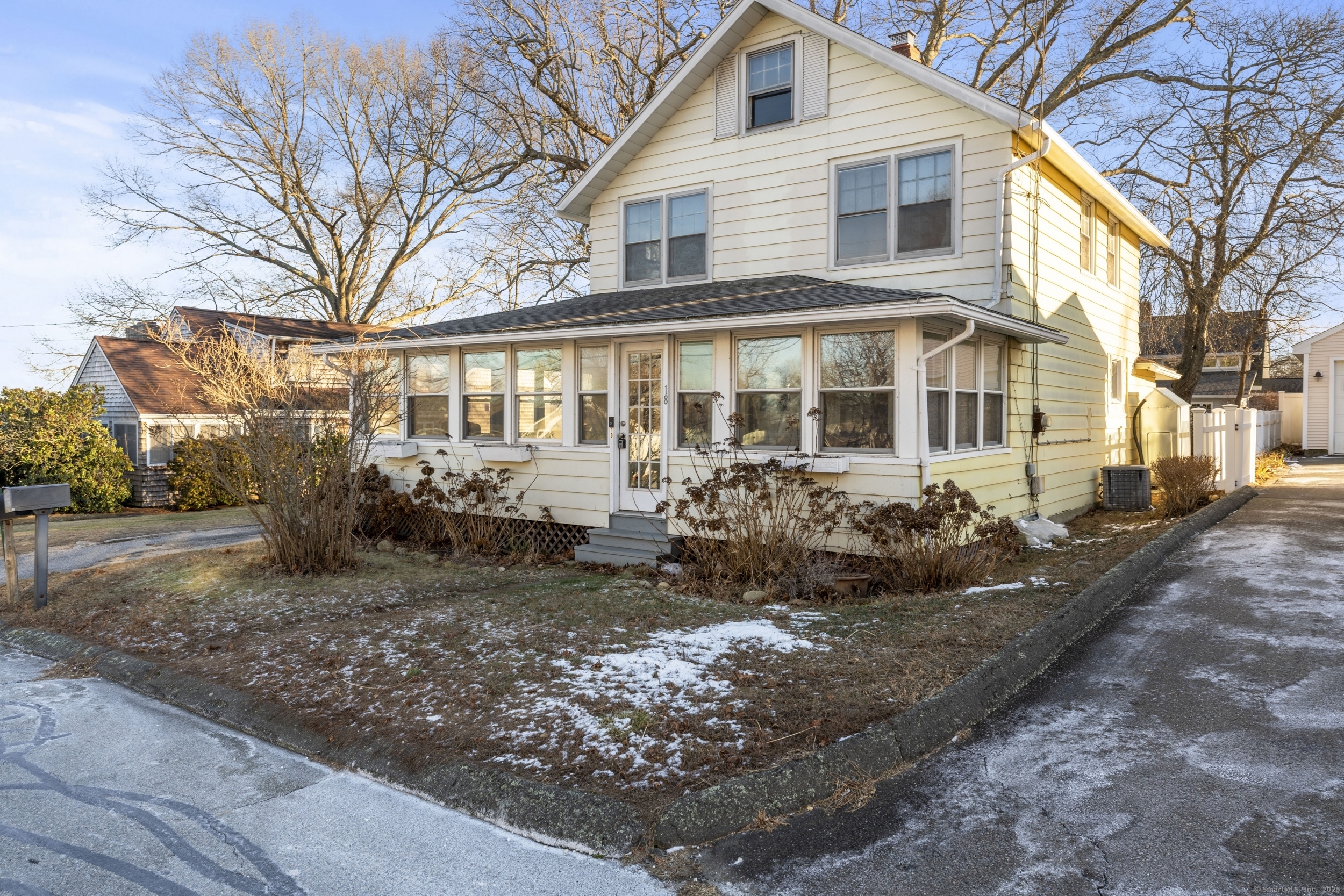 18 Billow Road
