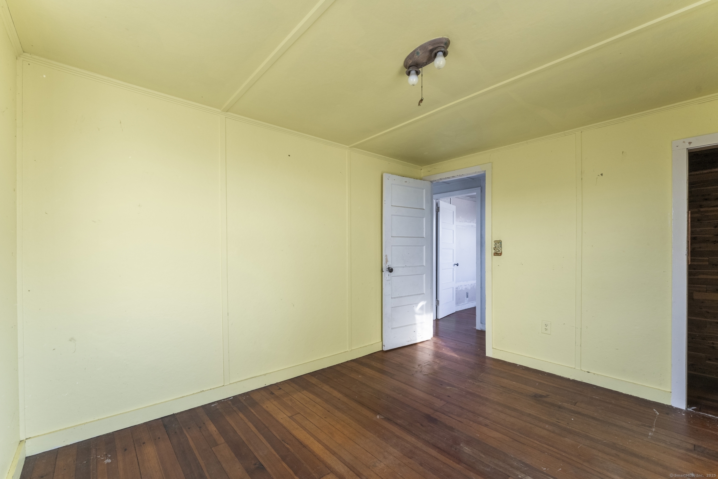 18 Billow Road