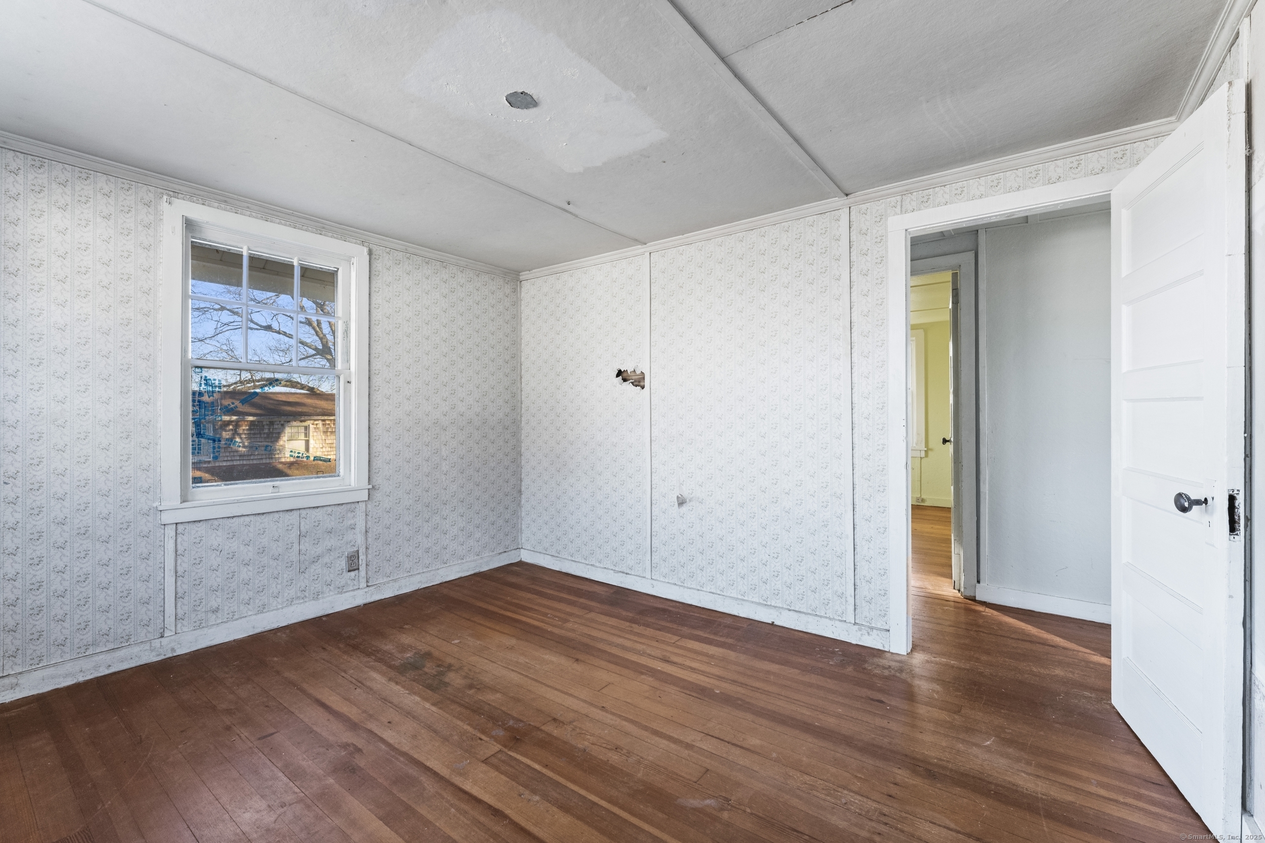 18 Billow Road