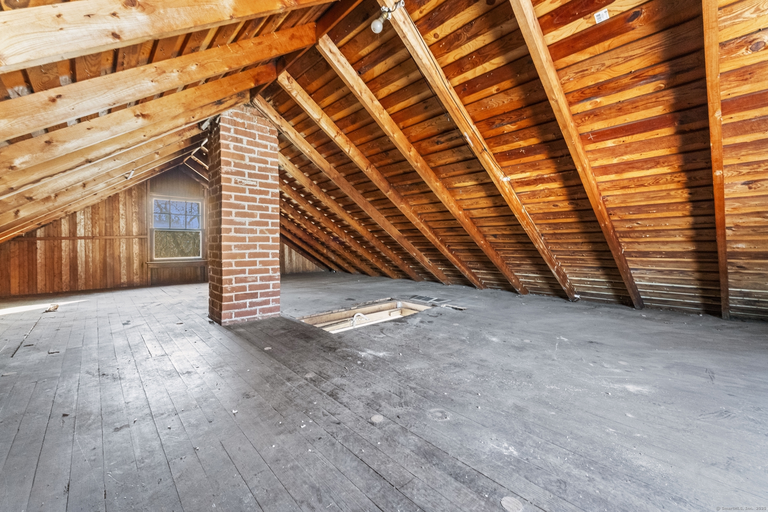 18 Billow Road