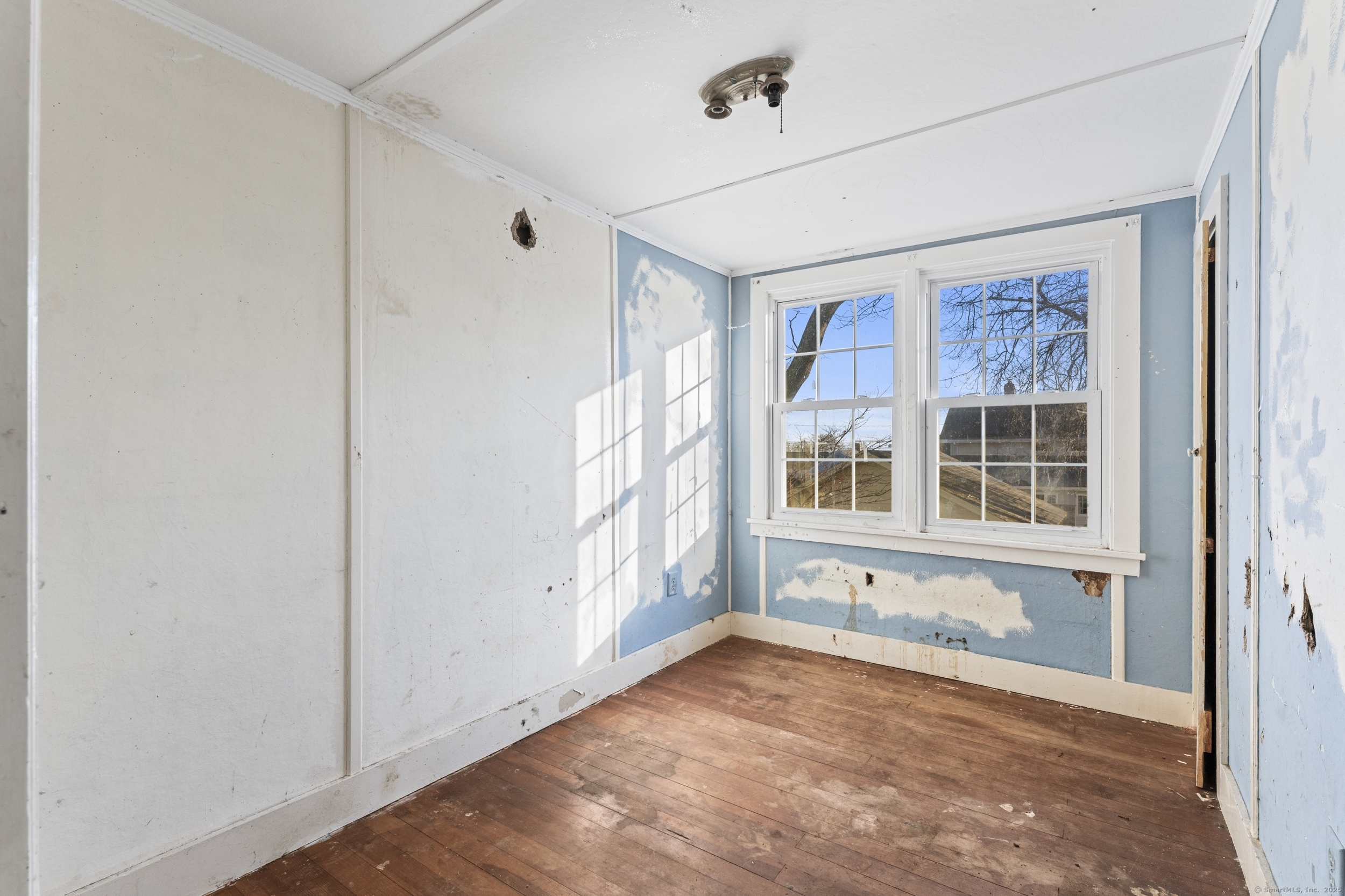 18 Billow Road
