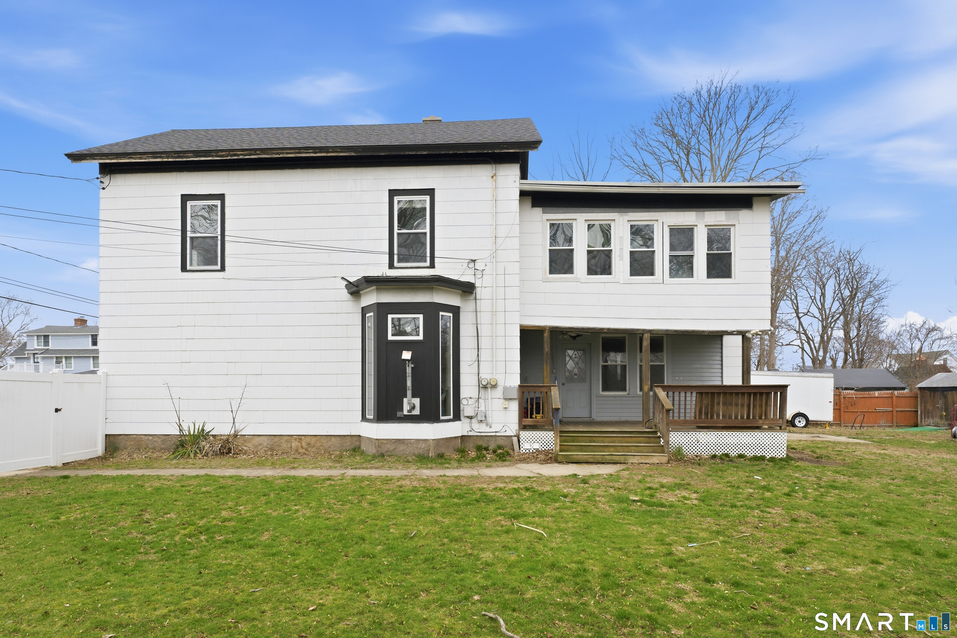 21 North Washington Avenue