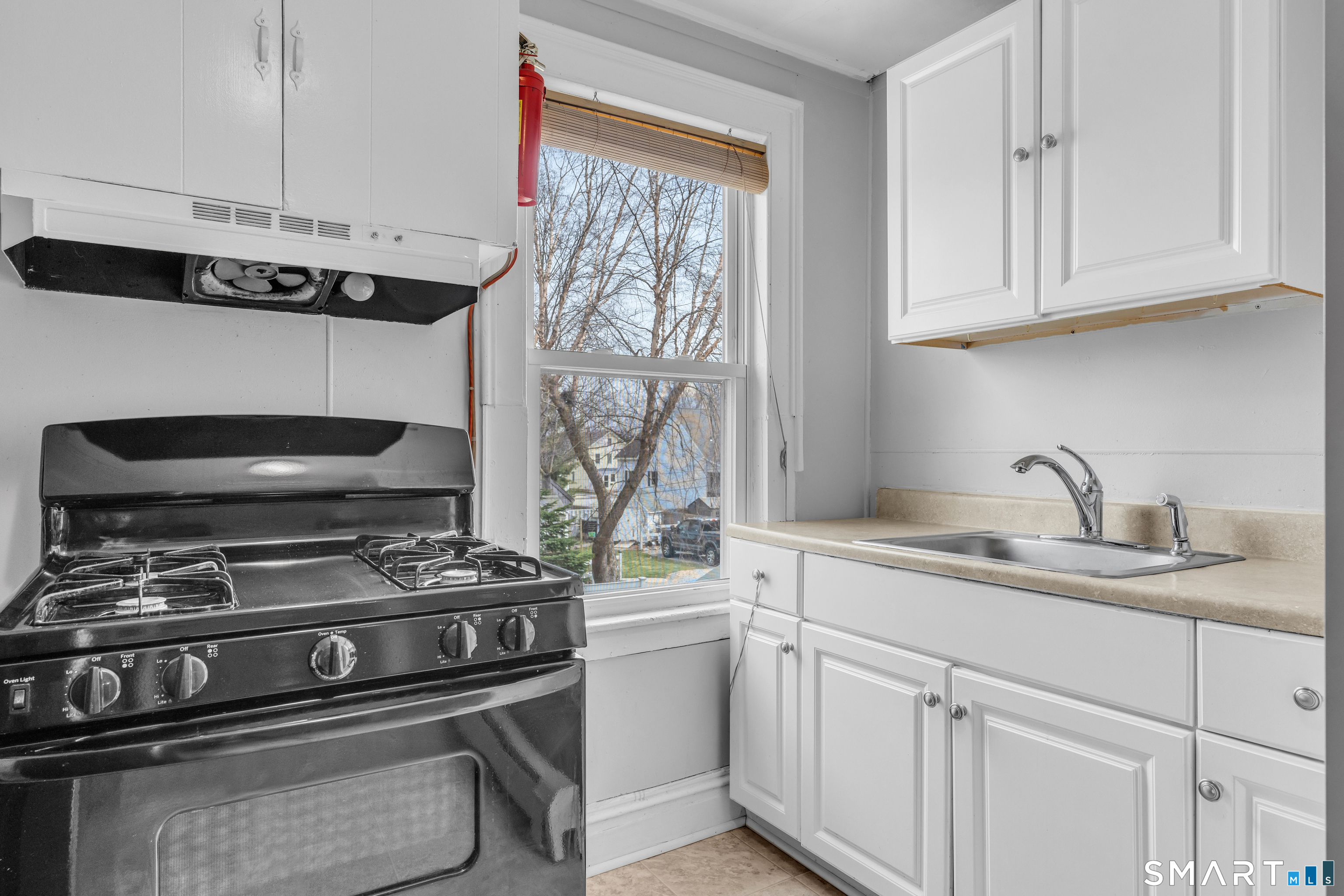 21 North Washington Avenue