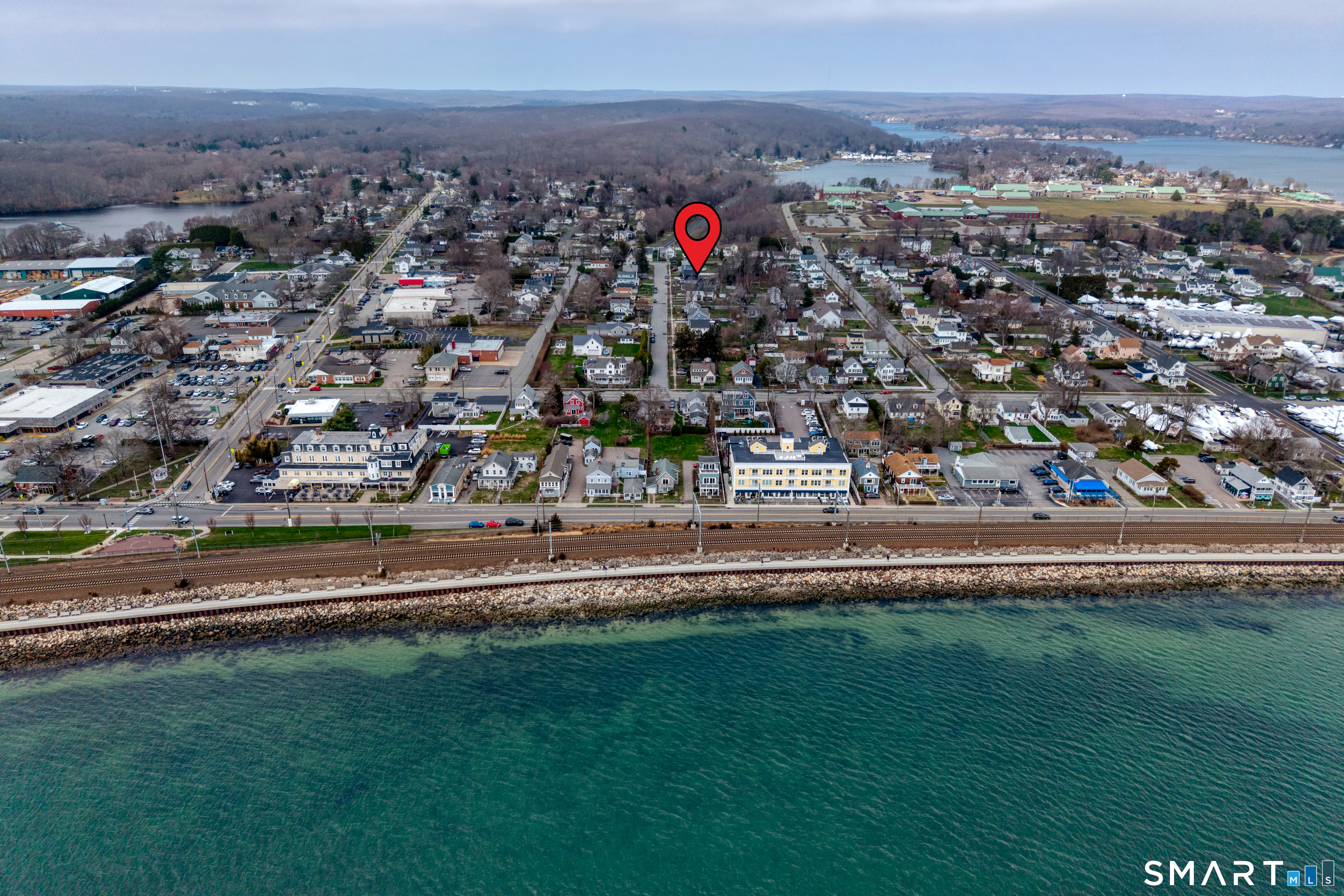 21 North Washington Avenue