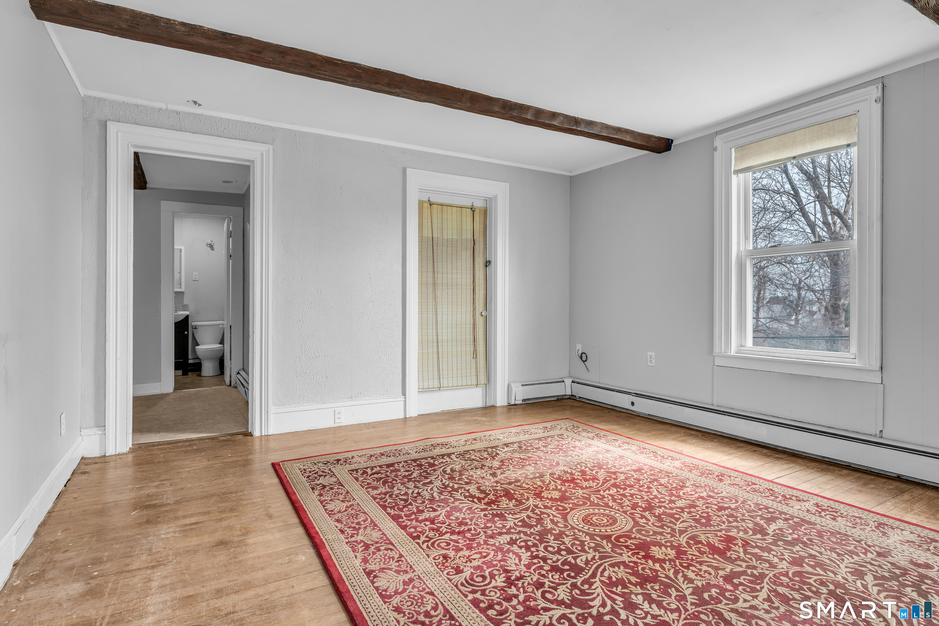 21 North Washington Avenue